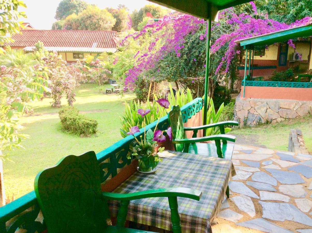 Baansuan Nanglae Hill Homestay Ban Bo Thong Exterior foto